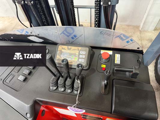 Apilador Eléctrico PREMIUM Reach HELI CQQ 18 G2 1800kg 4