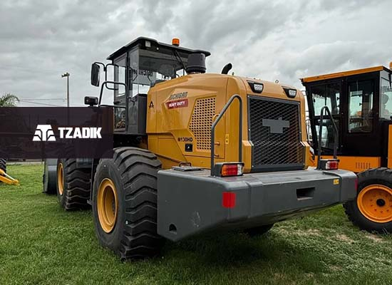 Pala Frontal M130Hd 238Hp Balde De 4,2M 5