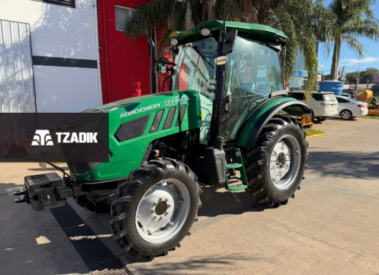 Tractor Chery en stock nuevo modelo CFE 904 de 90 HP 4x4 2