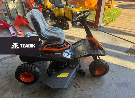 Tractor Corta Césped Eléctrico 100% a Batería 4