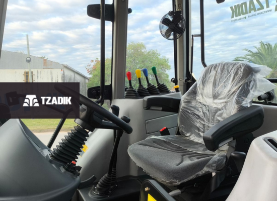 Tractor nuevo Chery Word 2204 de 225 HP 7