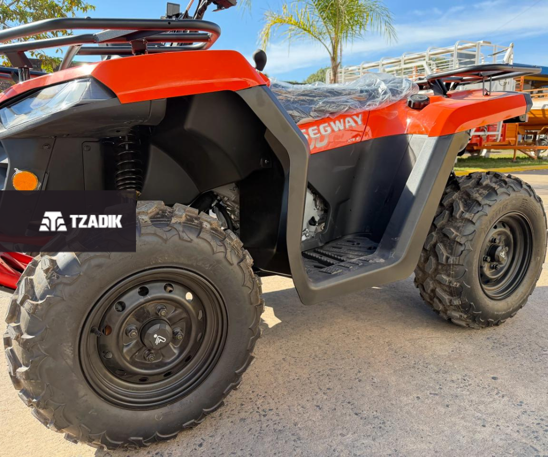 🚜 CUATRICICLO SEGWAY AT5: Tu próximo aliado en el campo 5