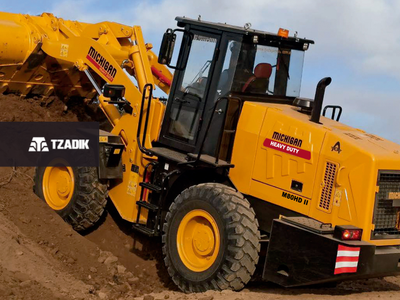 🏗️ ¡FUERZA BRUTA! Pala Frontal Michigan modelo M80HD II
