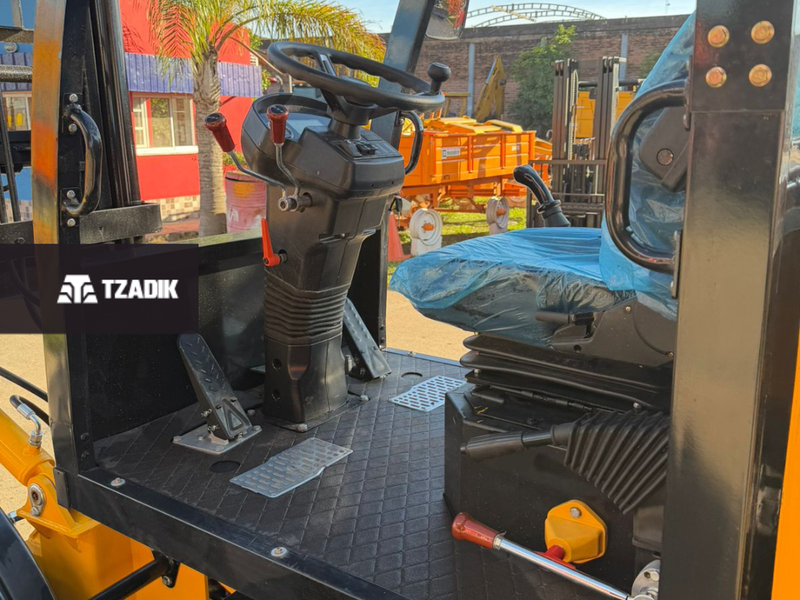 🏗️ ¡STOCK DISPONIBLE! Autoelevador Michigan modelo T25-40 4