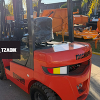 Autoelevador Eléctrico a Batería 100% Litio Michigan E25-45 2