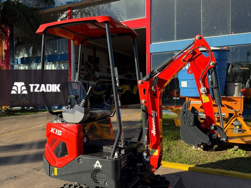 EXCAVADORA BURGER K15 - 1,2 TN COOP DIESEL 10HP 8