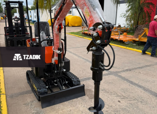 Miniexcavadora De 1T Motor 10Hp Orugas De Goma 11