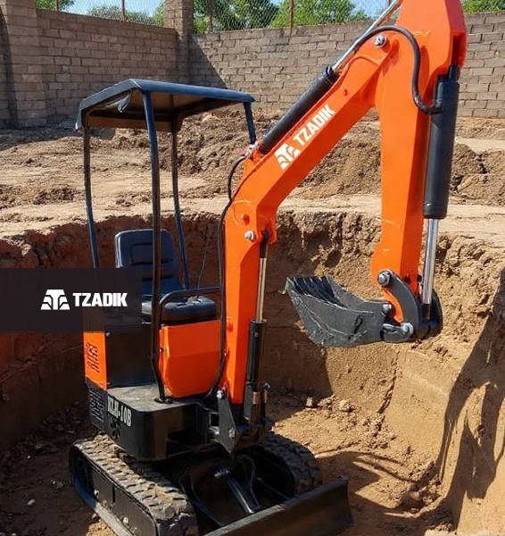 Miniexcavadora De 1T Motor 10Hp Orugas De Goma 5