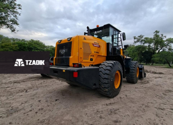 Pala Cargadora M100HD motor Cummins 220 HP 2