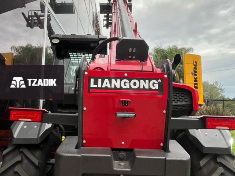 TELEHANDLER LIANGONG TH418 2