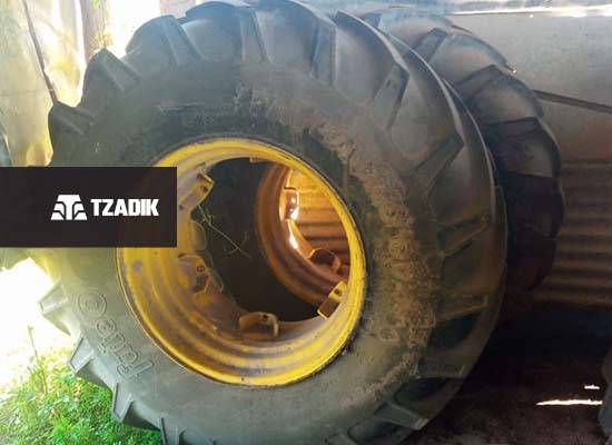 Tractor Articualdo Pauny Evo 500C ÚNICO 10