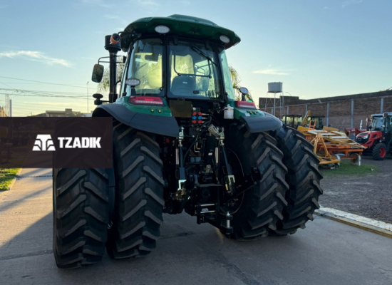 Tractor Chery CFK2404 240hp 4