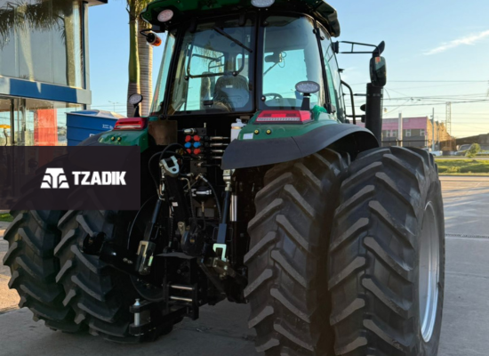 Tractor Chery CFK2404 240hp 5