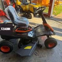 Tractor Corta Césped Eléctrico 100% a Batería 4