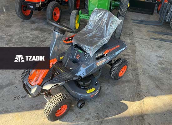 Tractor Corta Césped Eléctrico 100% a Batería 1