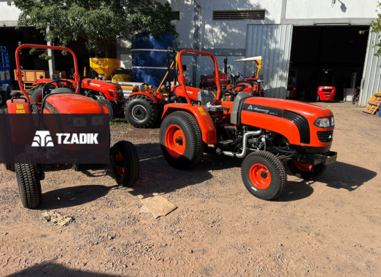 Tractor Hanomag 300P Parquero 5