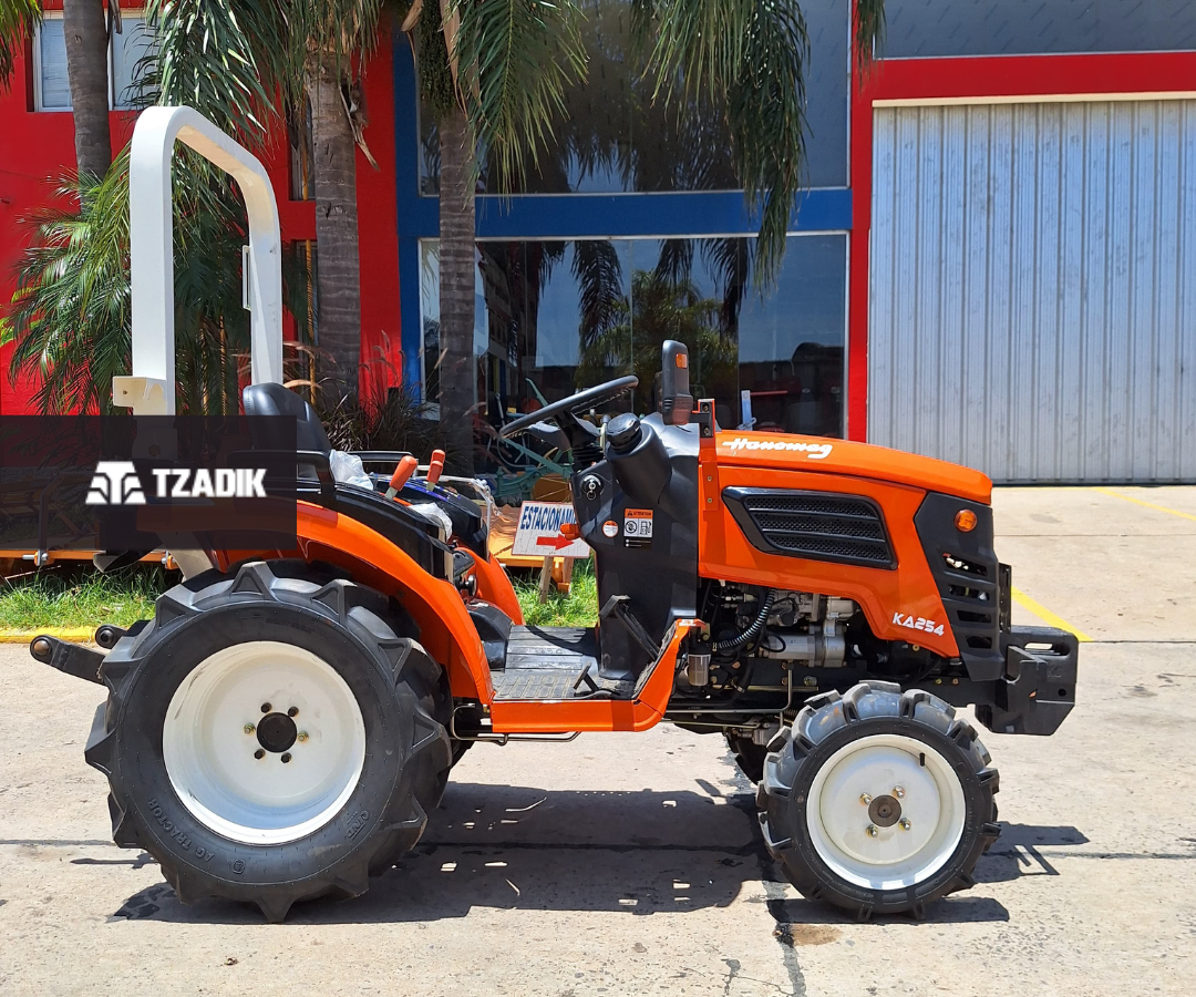 TRACTOR HANOMAG KA 254 - 25HP - 4WD - Agrícola 4