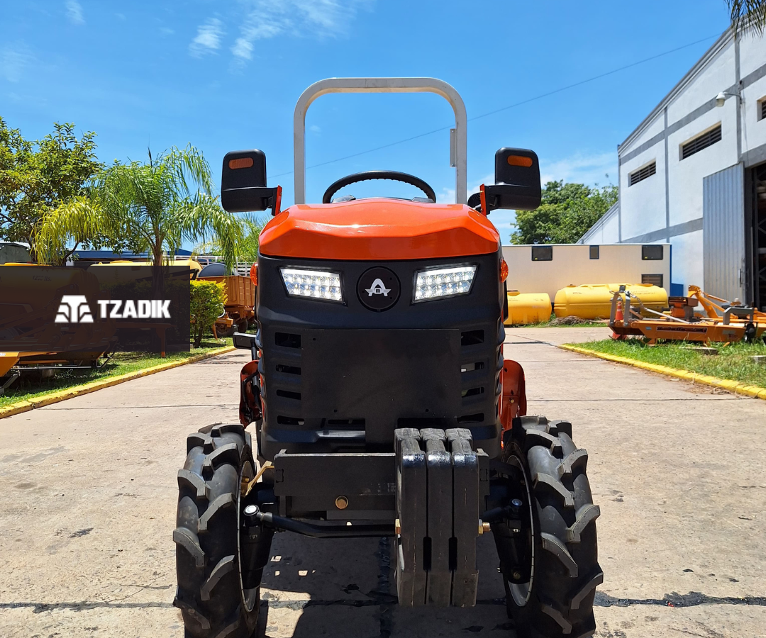 TRACTOR HANOMAG KA 254 - 25HP - 4WD - Agrícola 6
