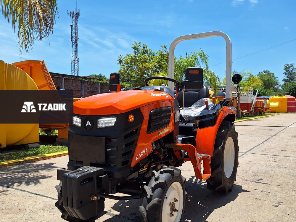 TRACTOR HANOMAG KA 254 - 25HP - 4WD - Agrícola