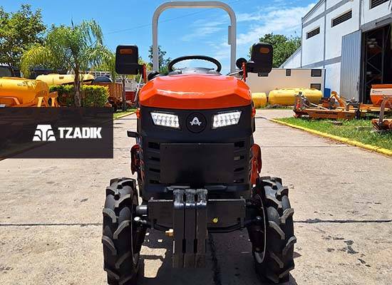 Tractor Hanomag KA304 2
