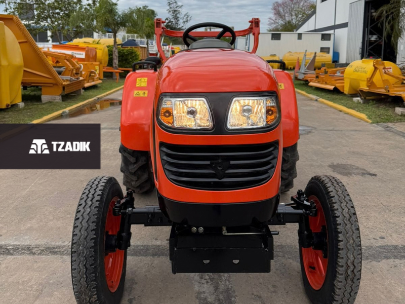 Tractor Hanomag STARK 300A - 25HP - ROOPS 3