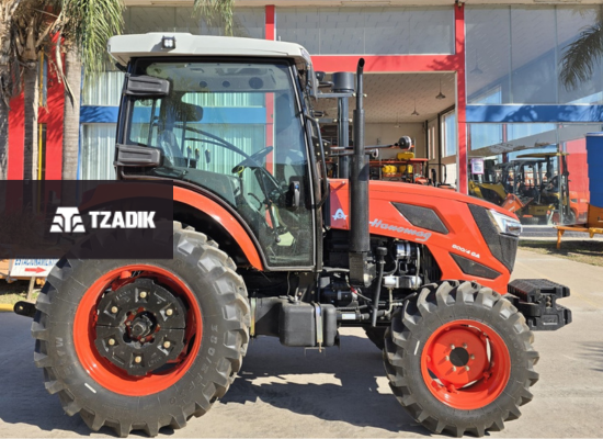 Tractor Hanomag Stark 800 con cabina 5