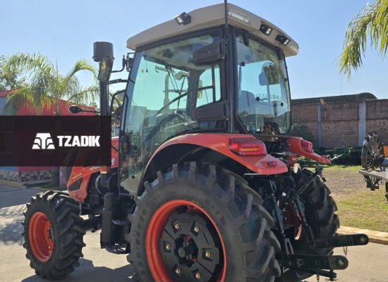 Tractor Hanomag Stark 800 con cabina 10