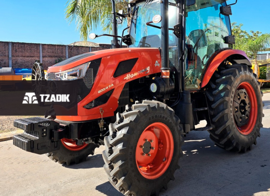 Tractor Hanomag Stark 800 con cabina 12