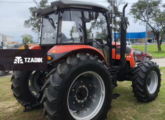 Tractor Hanomag TR145 4