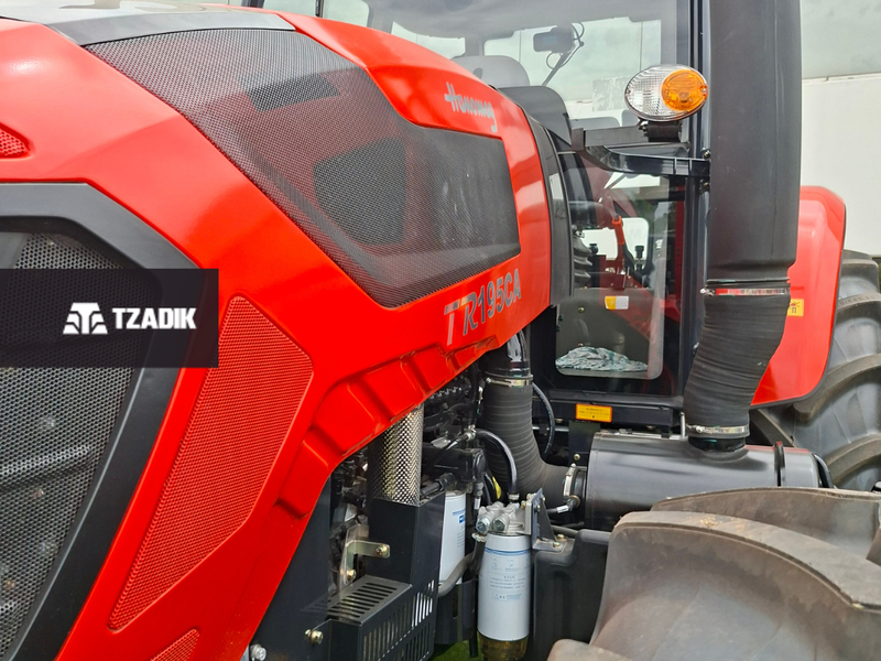 Tractor Hanomag TR195CA 180HP 4WD Agrícola con Cabina con Aire DUAL 2