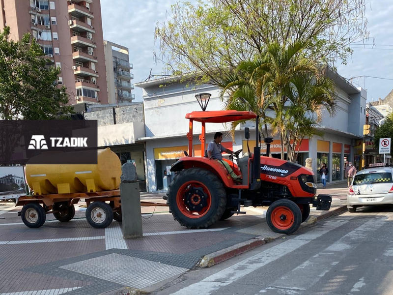 Tractor Hanomag TR80 - 80HP 2WD Agrícola ROPS 3