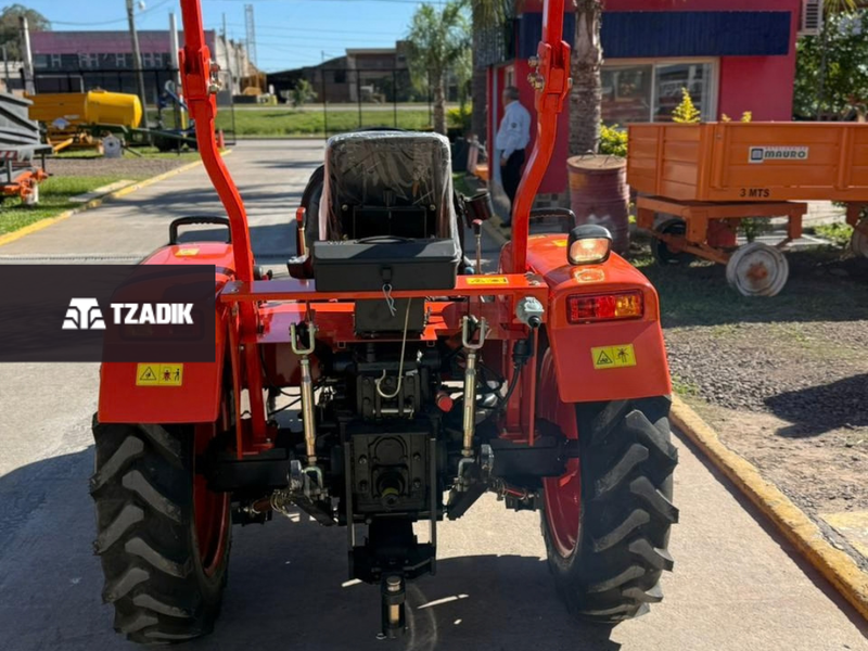 Tractor Hanomga STARK 304A - 25HP - 4WD - Agrícola 4