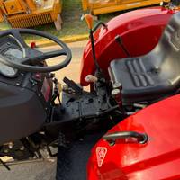 Tractor Roland H060C 4x4 – 60 HP | 0 KM – Año 2024 5