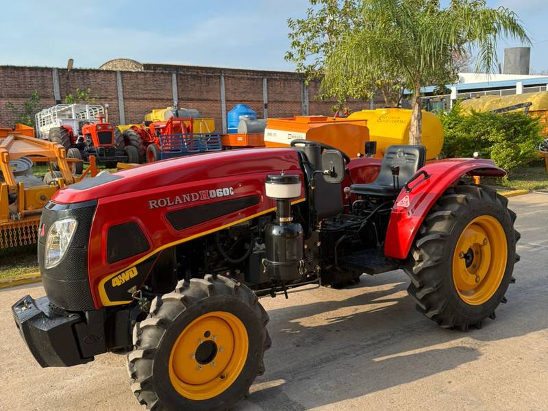 Tractor Roland H060C 4x4 – 60 HP | 0 KM – Año 2024 1