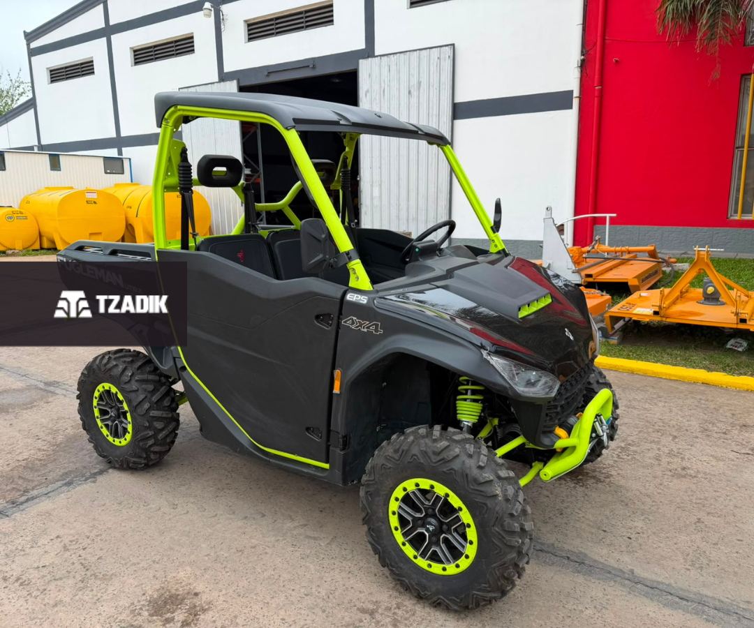 UT10 Segway 1000 cc 4x4 T1b con EPS y cabestrante 4