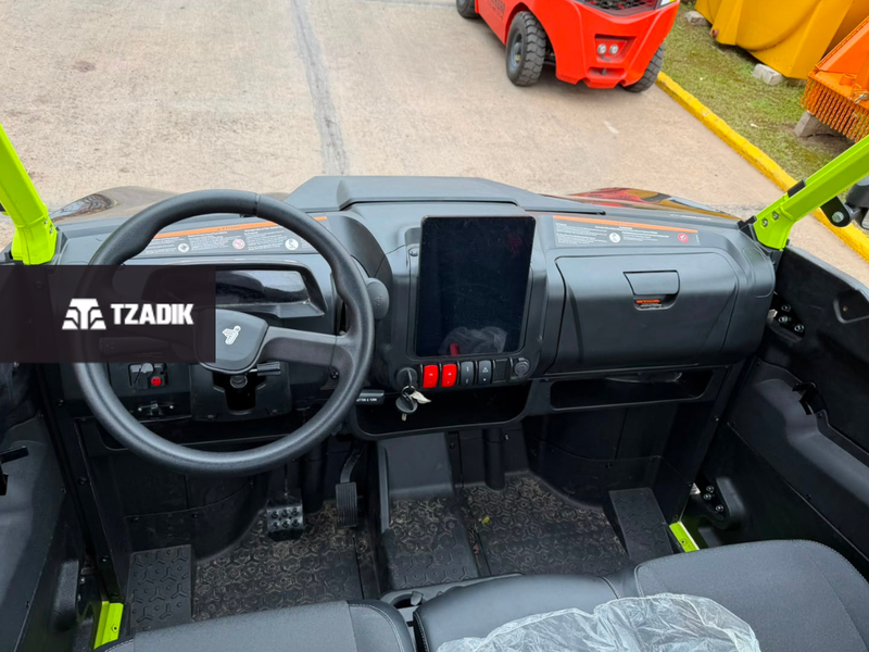 UT10 Segway 1000 cc 4x4 T1b con EPS y cabestrante 6
